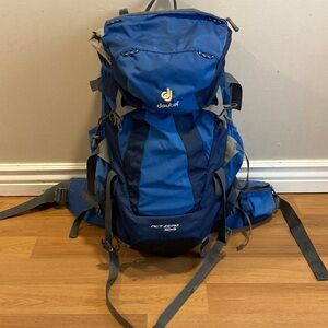 Backpacking backpack - Deuter Act Zero 50+15